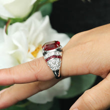 925 Silver Gold-Plated High Carbon Diamonds Jewelers Pigeon Blood Red Trapezium Square 14 Carat Cushion Cut Cultured Ruby Ring